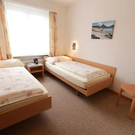 Appartamento Azur Appartement-fewo 6-bettwohnung Nr- 7 By Interhome Saas-Fee